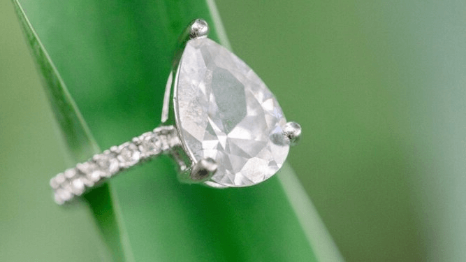 Ethical Engagement Rings: Make a Conscious Choice!