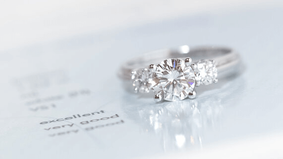 The Diamond Certification Checklist: What to Look for Before You Buy