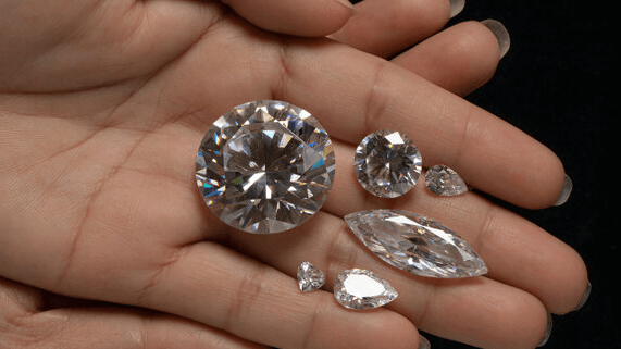 The Pros and Cons of Different Diamond Shapes!