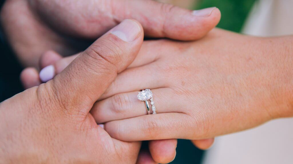 2 carat oval diamond engagement ring -Diamond Carat Size